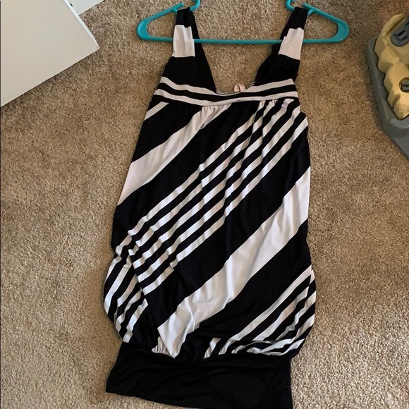 Silky striped Rue21 dress size small - Picture 3 of 6